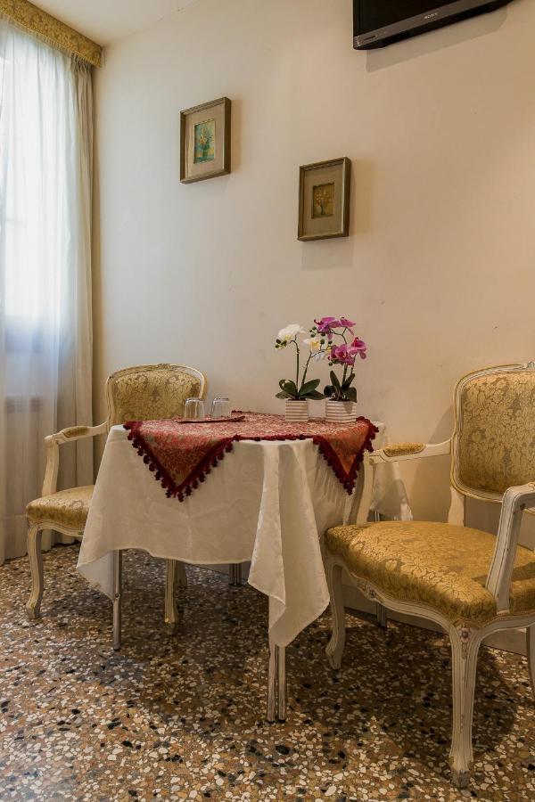 Venice Inn Extérieur photo