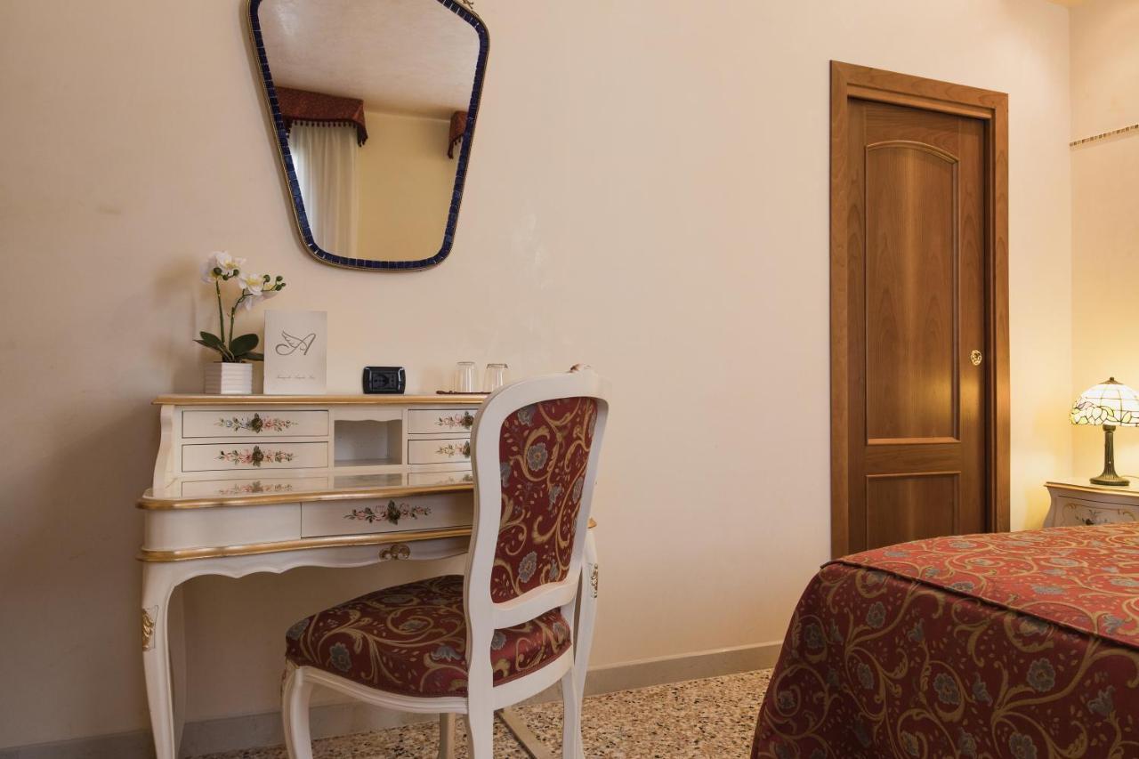 Venice Inn Extérieur photo
